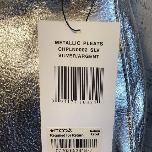 Sweet little silver, Calvin Klein purse from Macy’s. New with tags. - Picture 4 of 7